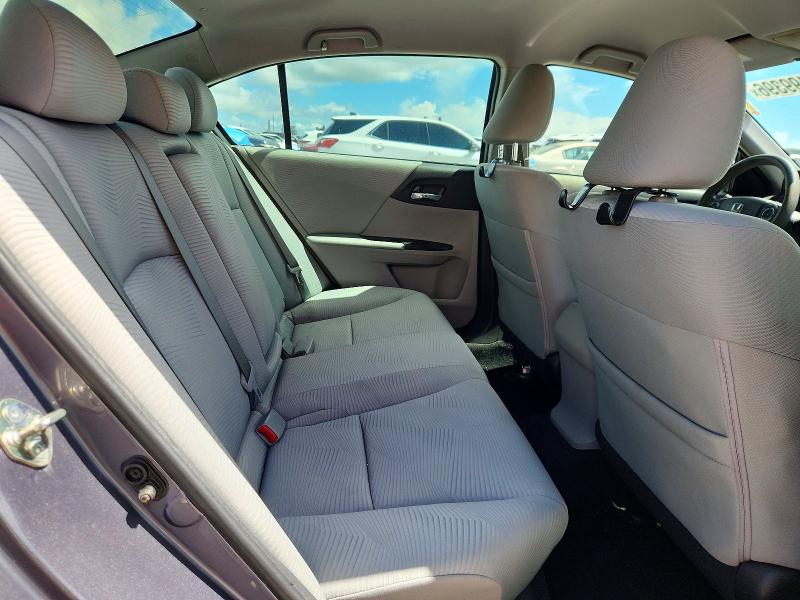Photo 10 from auction – 2015 HONDA ACCORD with VIN 1HGCR2F37FA192523