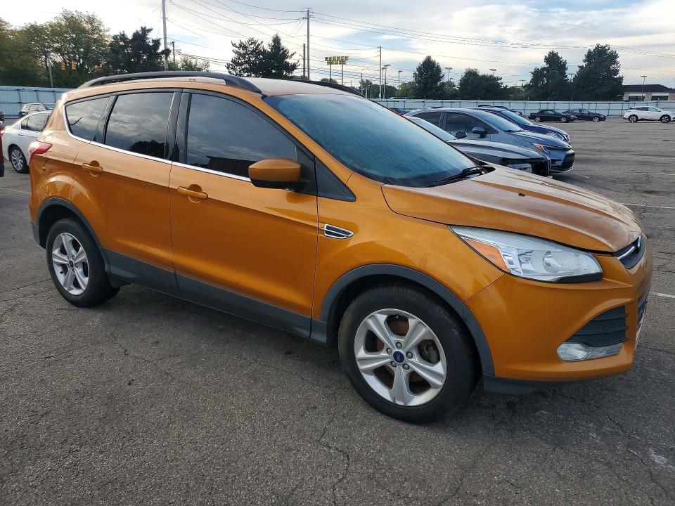 Снимка 4 от търг – 2016 FORD ESCAPE с VIN 1FMCU0GX2GUB56902