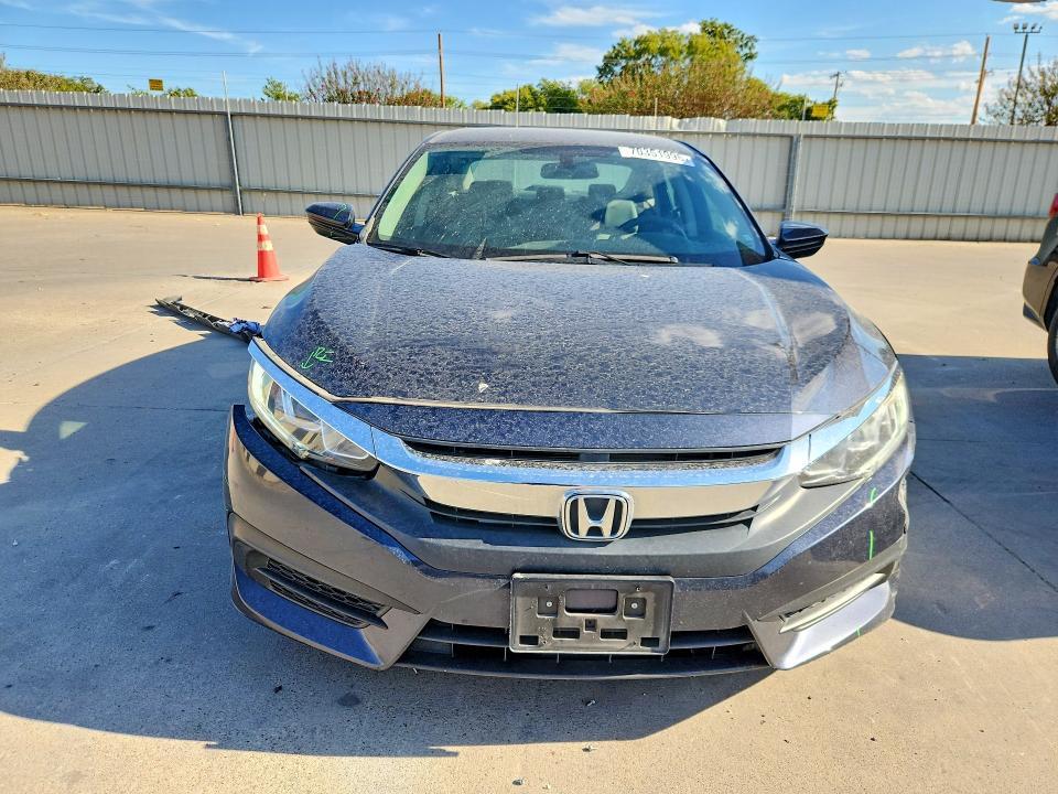 Photo 5 from auction – 2017 HONDA CIVIC with VIN 19XFC2F57HE069366