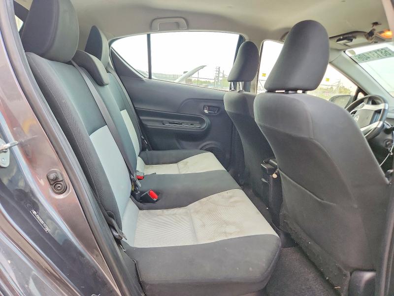 Zdjęcie 10 z aukcji – 2015 TOYOTA PRIUS C z VIN JTDKDTB35F1577342
