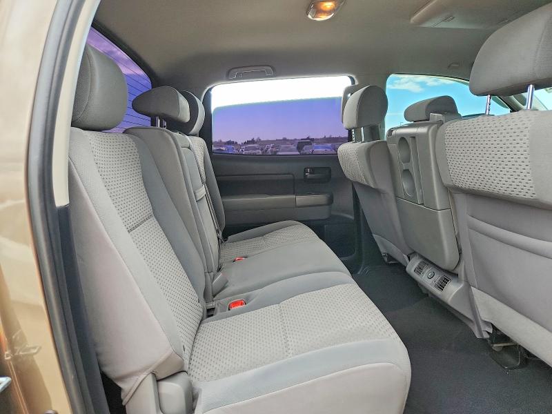 Photo 10 from auction – 2012 TOYOTA TUNDRA with VIN 5TFEY5F16CX120697