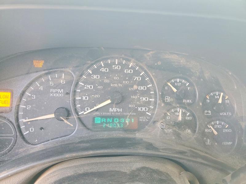 Снимка 9 от търг – 2002 CHEVROLET SILVERADO с VIN 2GCEC19V521283293