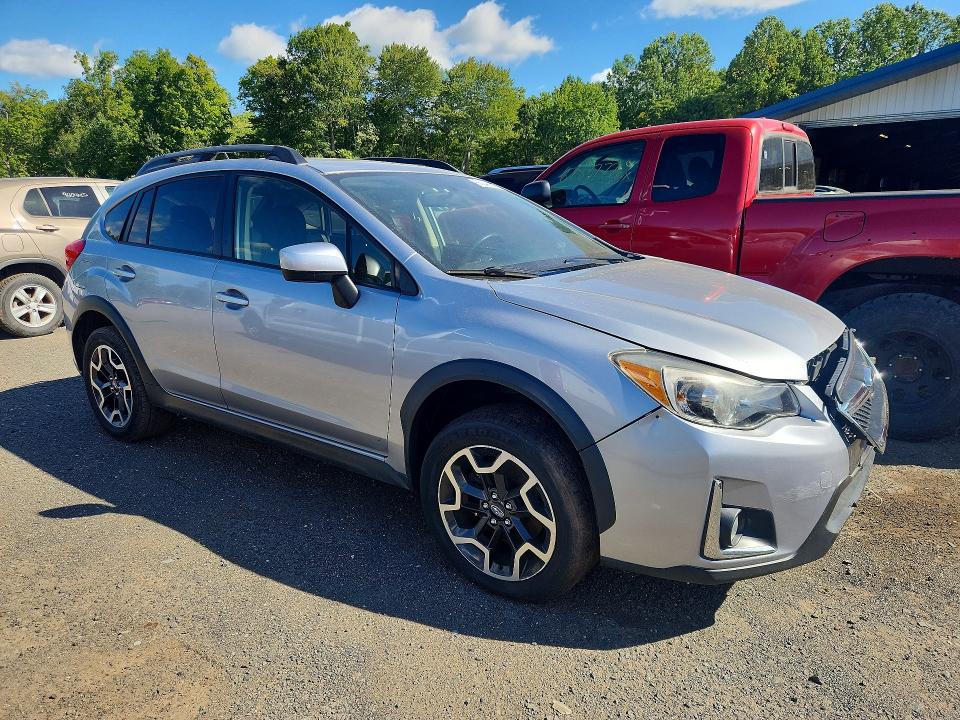 Photo 4 from auction – 2016 SUBARU CROSSTREK with VIN JF2GPABC3G8239790