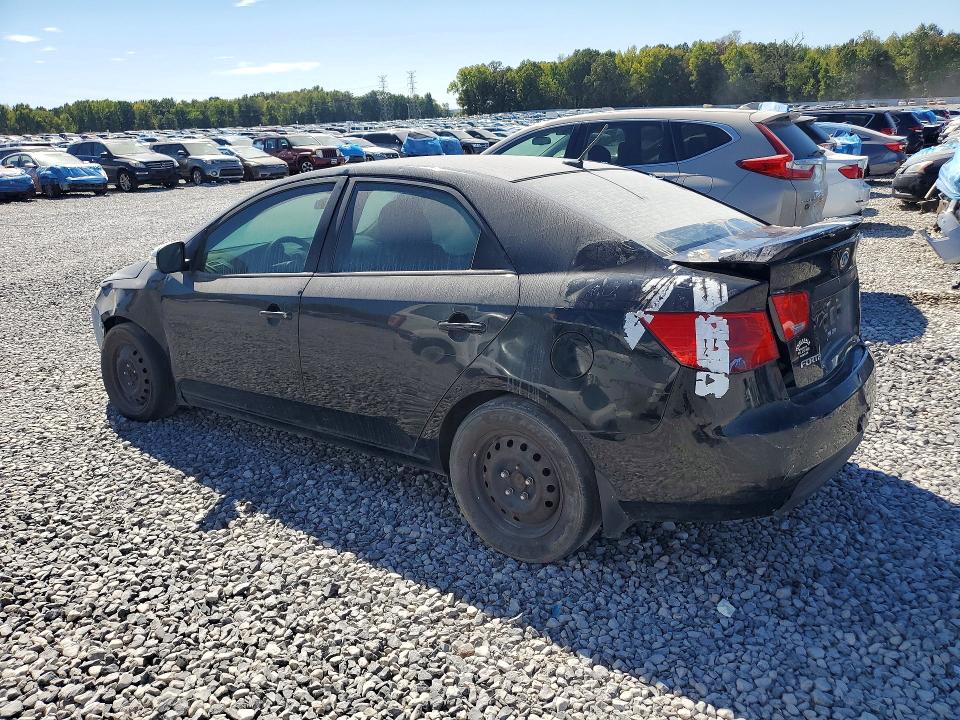 Снимка 2 от търг – 2013 KIA FORTE с VIN KNAFT4A25D5721333