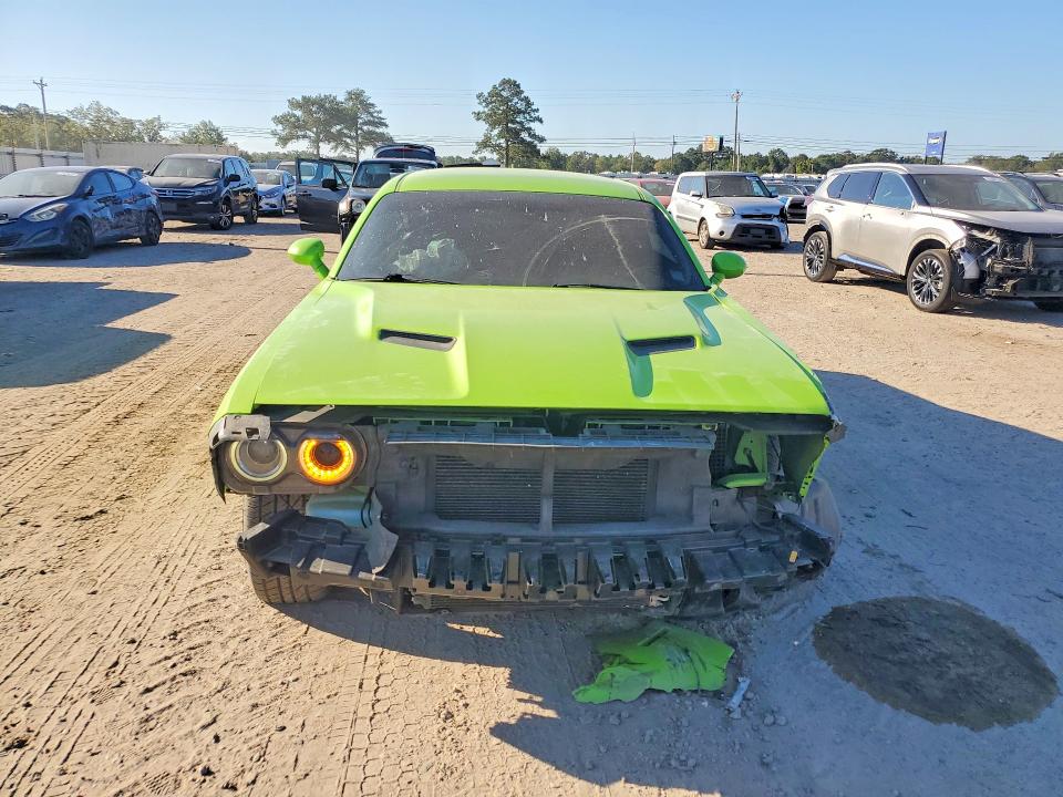 Снимка 5 от търг – 2015 DODGE CHALLENGER с VIN 2C3CDZFJ0FH818746