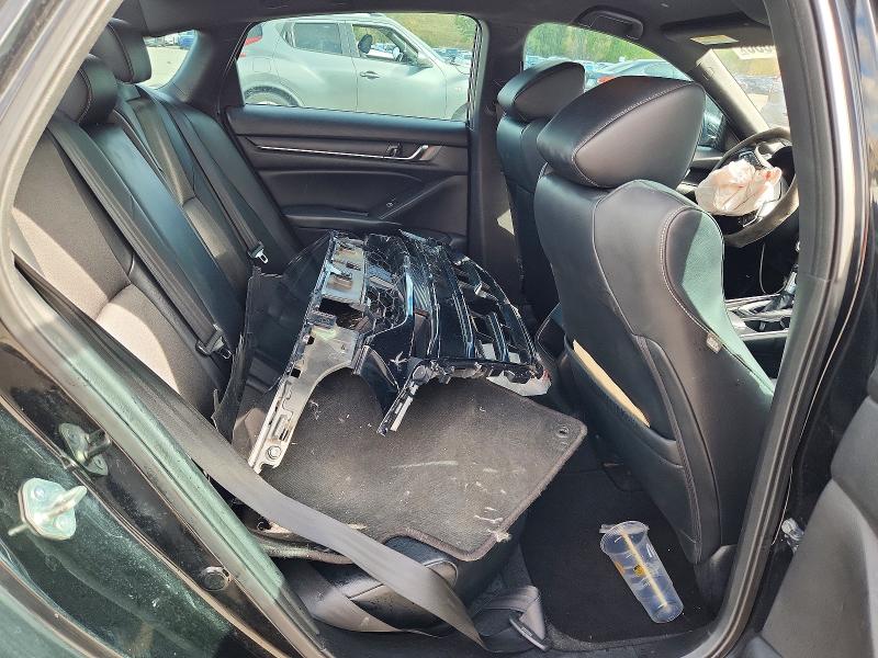 Photo 10 from auction – 2018 HONDA ACCORD with VIN 1HGCV1F37JA200358