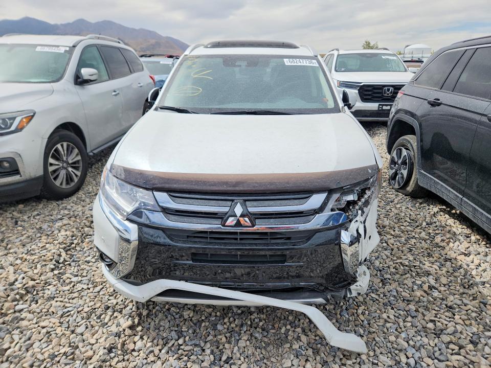 Photo 5 from auction – 2018 MITSUBISHI OUTLANDER with VIN JA4J24A55JZ029372