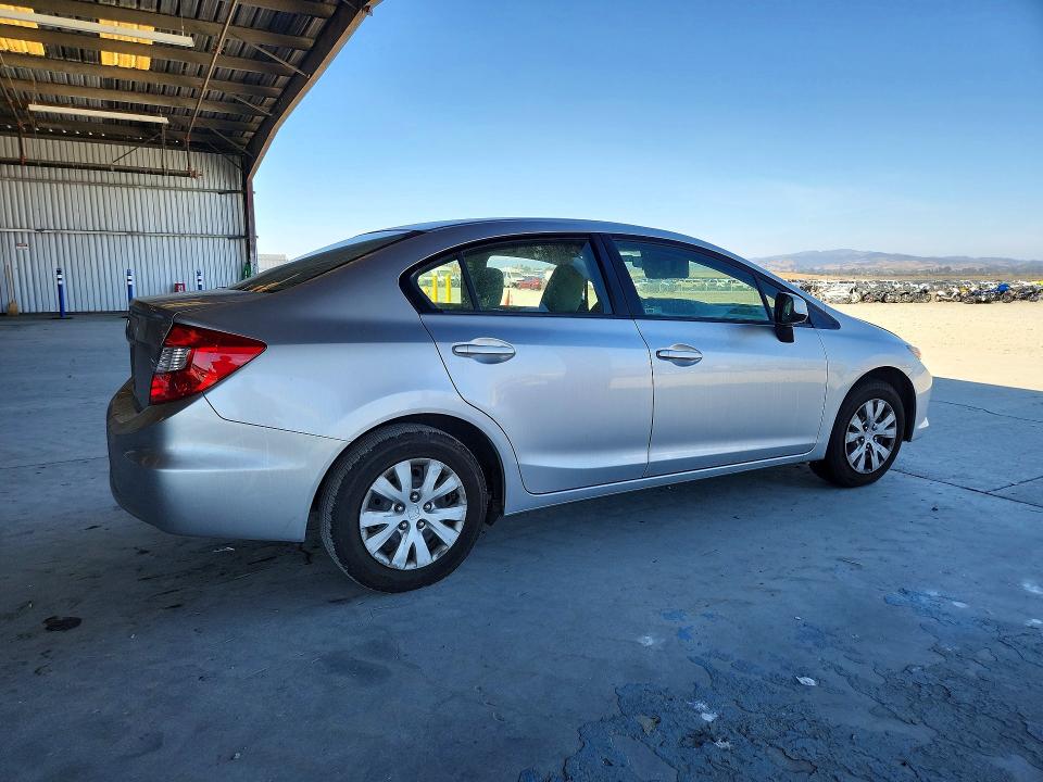 Photo 3 from auction – 2012 HONDA CIVIC with VIN JHMFB2F50CS004284