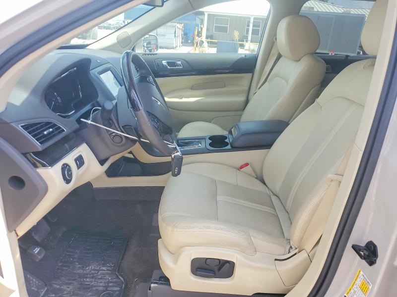 Снимка 7 от търг – 2019 LINCOLN MKT с VIN 2LMHJ5AT2KBL00727