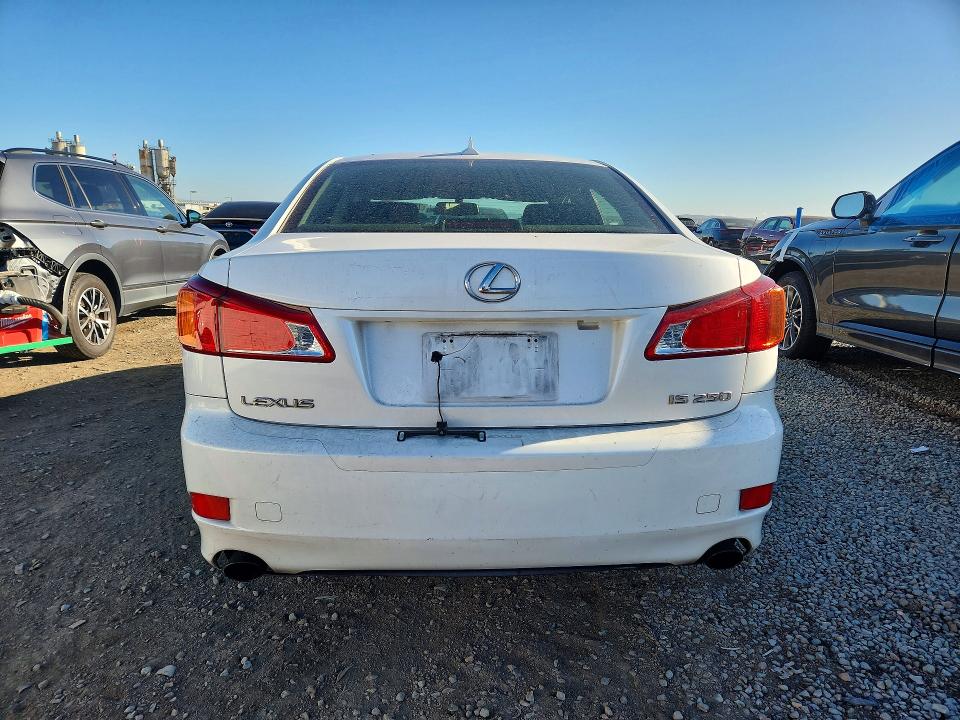 Photo 6 from auction – 2009 LEXUS IS 250 with VIN JTHBK262195087882