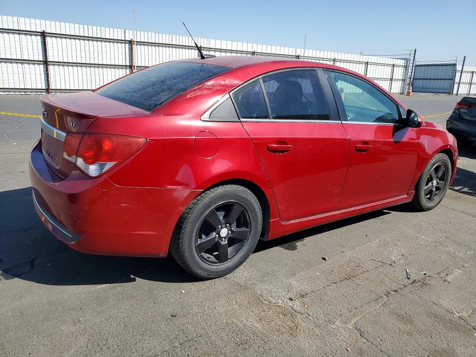 Photo 3 from auction – 2013 CHEVROLET CRUZE with VIN 1G1PC5SB2D7267146