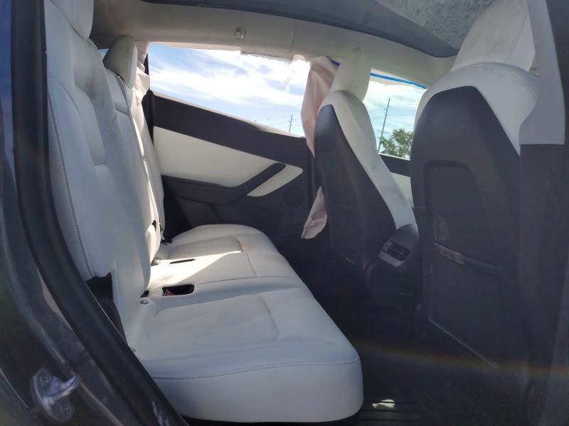 Photo 10 from auction – 2022 TESLA MODEL Y with VIN 7SAYGDEF1NF505012