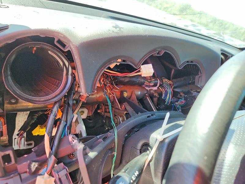 Zdjęcie 9 z aukcji – 2005 TOYOTA MATRIX z VIN 2T1KR32E95C347476