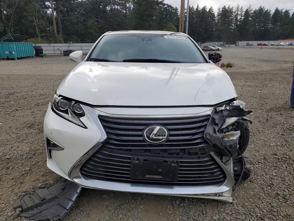 Photo 5 from auction – 2017 LEXUS ES with VIN JTHBK1GG9H2250895