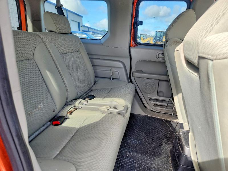 Photo 11 from auction – 2010 HONDA ELEMENT with VIN 5J6YH1H7XAL000925