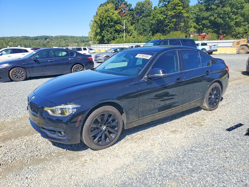 صورة رقم 1 من المزاد - 2018 BMW 320 مع VIN WBA8A9C57JAH14781