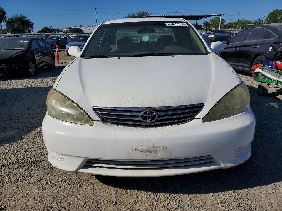 Photo 5 from auction – 2006 TOYOTA CAMRY with VIN 4T1BE32K16U660412