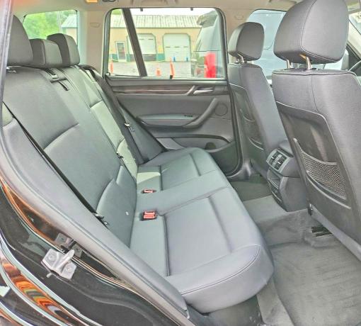 Photo 11 from auction – 2017 BMW X3 with VIN 5UXWX9C52H0T11781
