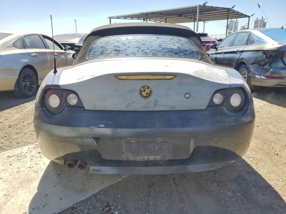 Photo 6 from auction – 2003 BMW Z4 with VIN 4USBT33443LR61634