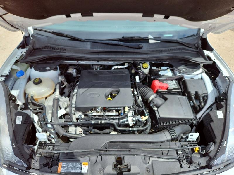 Photo 12 from auction – 2020 FORD ESCAPE with VIN 1FMCU0G69LUC02646