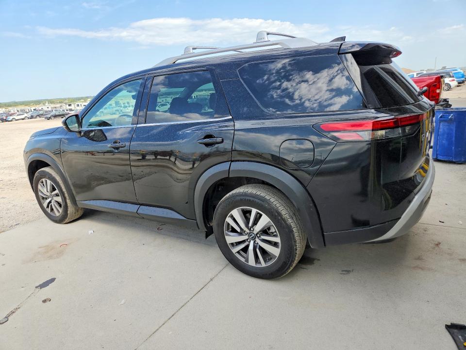 Zdjęcie 2 z aukcji – 2023 NISSAN PATHFINDER z VIN 5N1DR3CA3PC228673
