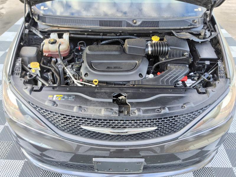 Photo 12 from auction – 2023 CHRYSLER VOYAGER with VIN 2C4RC1CG5PR519638