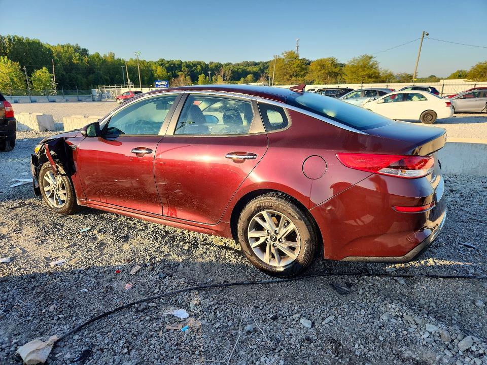 Photo 2 from auction – 2019 KIA OPTIMA with VIN 5XXGT4L35KG287548