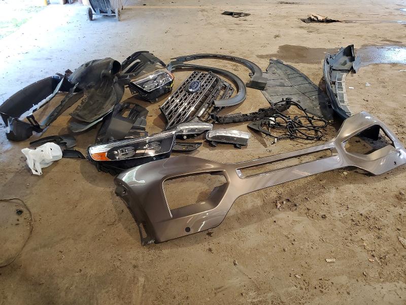 Foto 13 de la subasta – 2021 FORD EXPLORER con VIN 1FM5K8LC3MGC11867