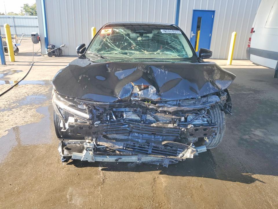Photo 5 from auction – 2026 NISSAN SENTRA with VIN 3N1AB9DV9TY259835