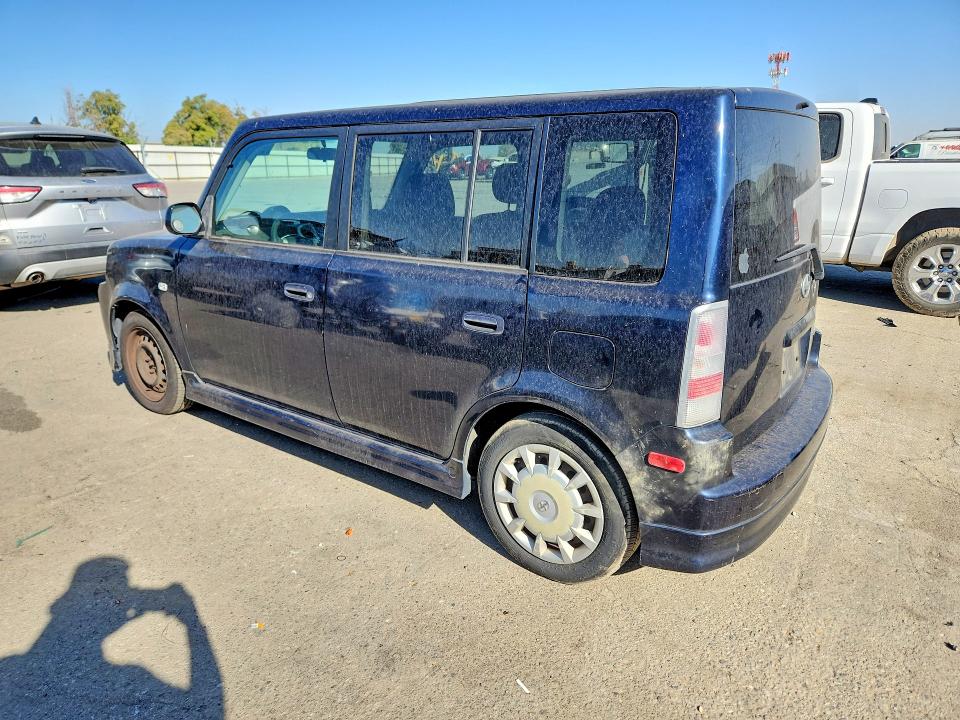 Photo 2 from auction – 2006 SCION XB with VIN JTLKT324064049206