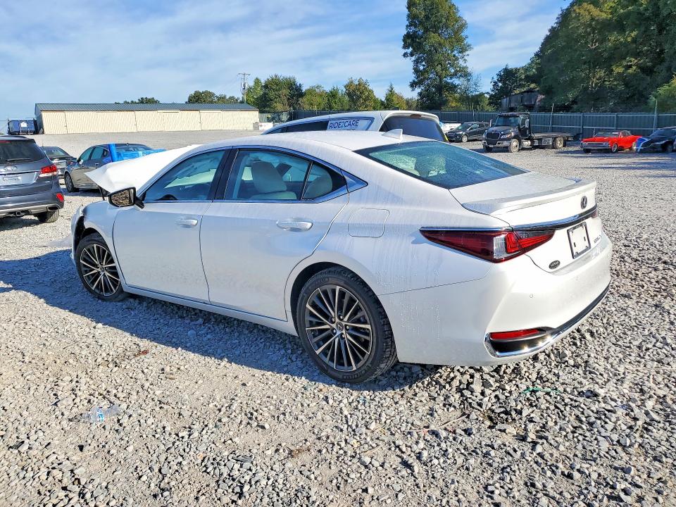 Foto 2 de la subasta – 2025 LEXUS ES 300H con VIN 58ADA1C10SU062720