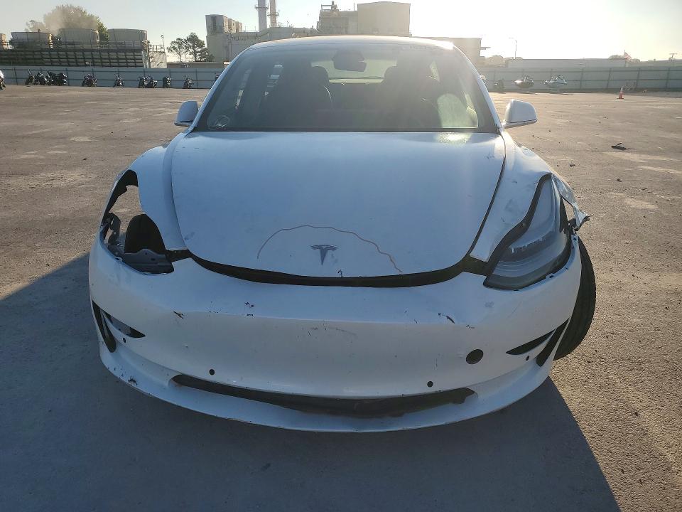 Photo 5 from auction – 2019 TESLA MODEL 3 with VIN 5YJ3E1EA0KF416009