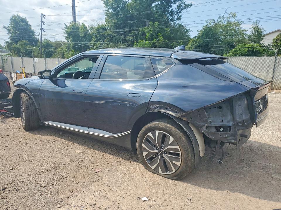 Zdjęcie 2 z aukcji – 2024 KIA EV6 z VIN KNDC3DLC2R5192586