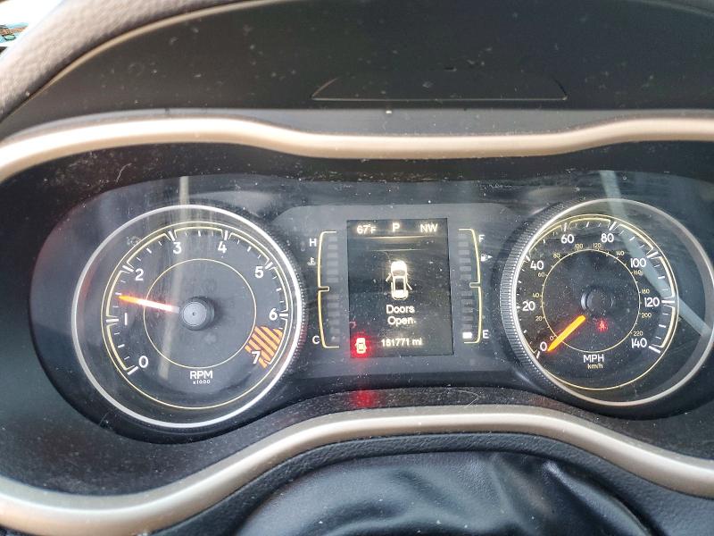 Photo 9 from auction – 2015 JEEP CHEROKEE with VIN 1C4PJLCB6FW608007