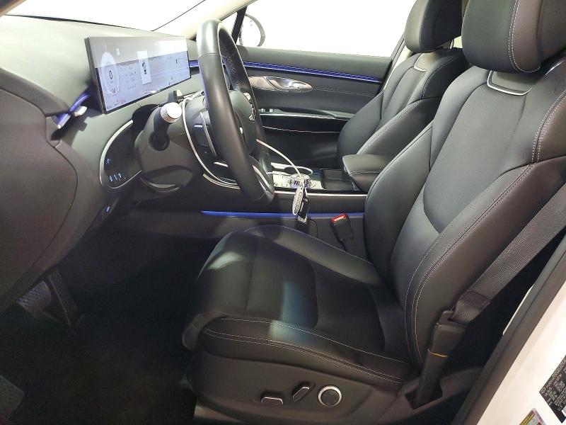Photo 7 from auction – 2026 GENESIS GV70 with VIN 5NMMADTBXTH062674