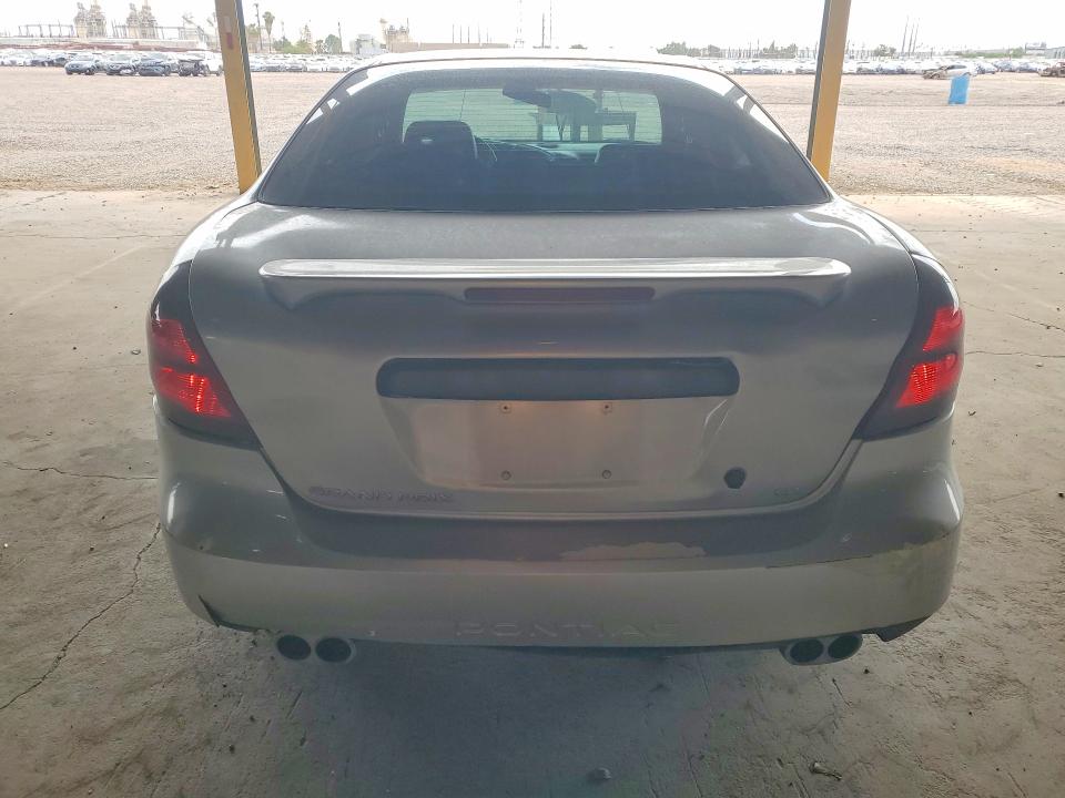 Photo 6 from auction – 2004 PONTIAC GRAND PRIX with VIN 2G2WS522641174847