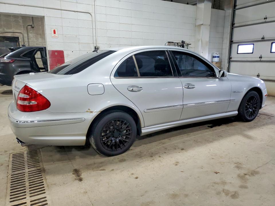 Photo 3 from auction – 2004 MERCEDES-BENZ E with VIN WDBUF76J14A435360