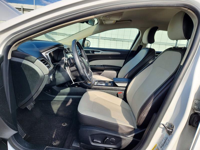 Photo 7 from auction – 2019 FORD FUSION with VIN 3FA6P0T97KR145139