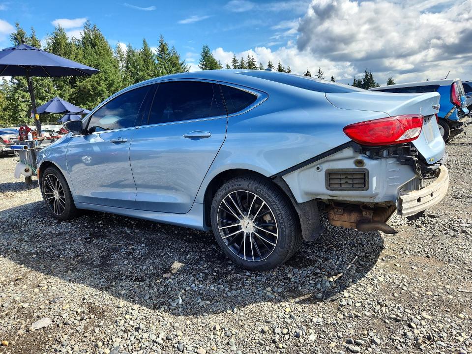 Photo 2 from auction – 2015 CHRYSLER 200 with VIN 1C3CCCAB5FN666454