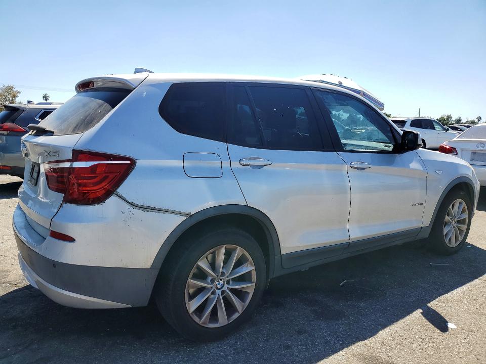 صورة رقم 3 من المزاد - 2014 BMW X3 مع VIN 5UXWX9C56E0D33619
