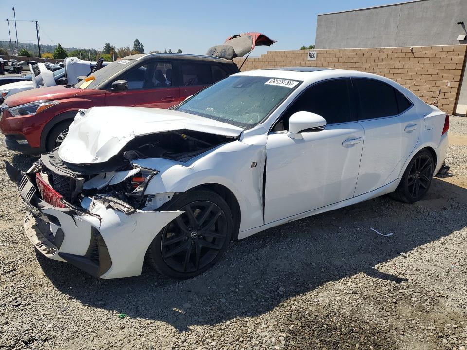 LEXUS IS 2017 con VIN JTHBA1D21H5046411 - Foto de la subasta
