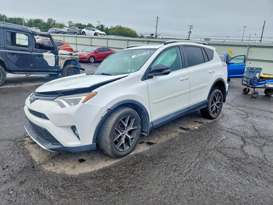 Photo 1 from auction – 2016 TOYOTA RAV4 with VIN 2T3JFREV8GW414144