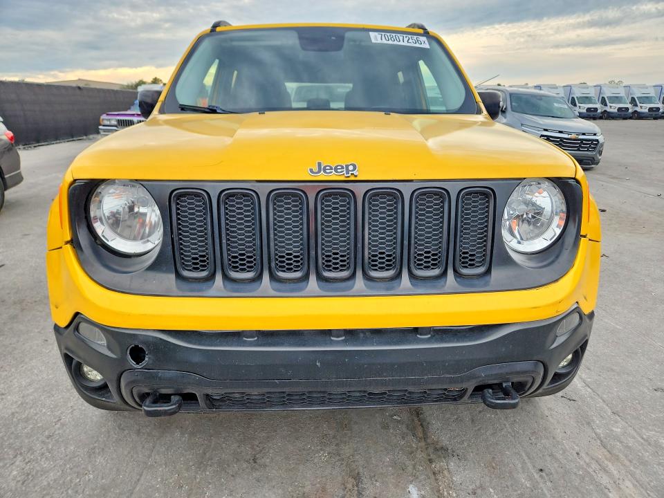 Foto 5 de la subasta – 2015 JEEP RENEGADE con VIN ZACCJBCT0FPC35576