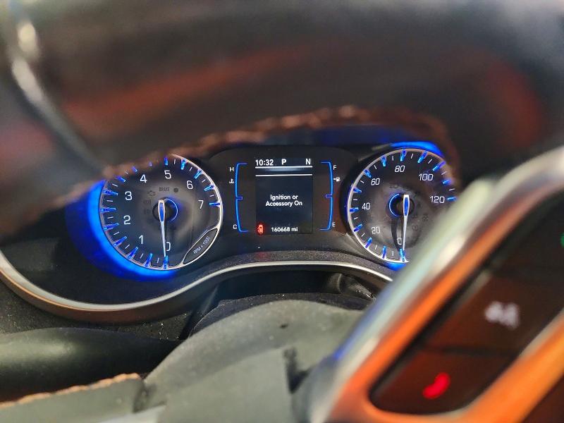 Photo 9 from auction – 2018 CHRYSLER PACIFICA with VIN 2C4RC1BGXJR270181