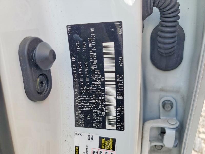 Снимка 14 от търг – 2023 TOYOTA COROLLA CROSS с VIN 7MUCAAAG4PV071713