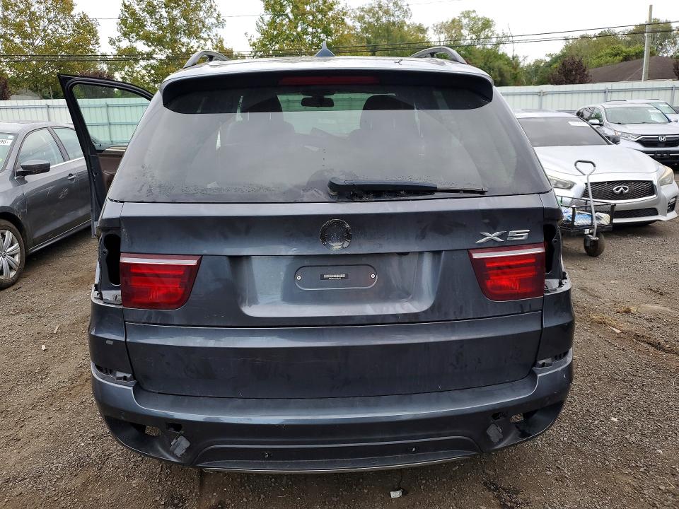 Foto 6 de la subasta – 2012 BMW X5 con VIN 5UXZW0C54CL664848