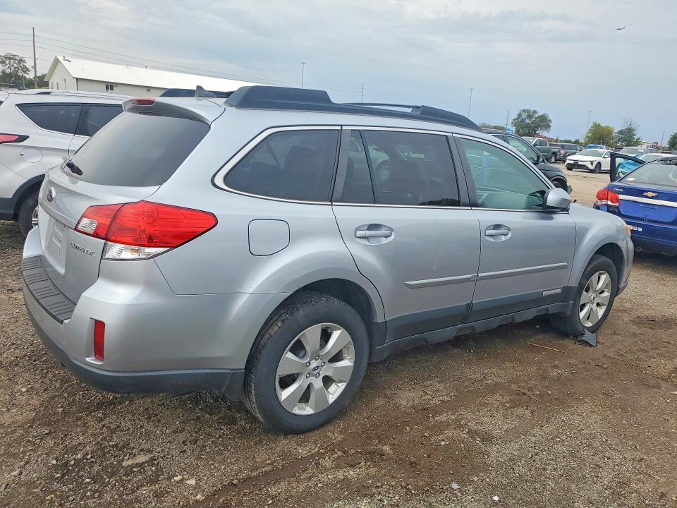 صورة رقم 3 من المزاد - 2012 SUBARU OUTBACK مع VIN 4S4BRCJC8C3284243