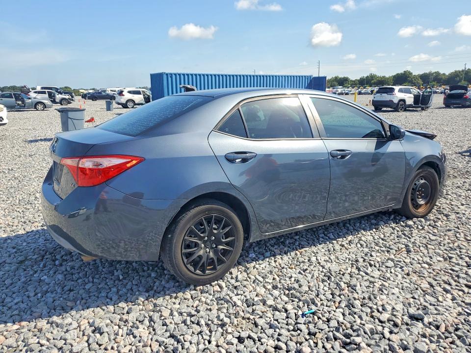 Photo 3 from auction – 2019 TOYOTA COROLLA with VIN 2T1BURHE4KC223555