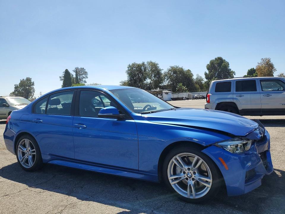Photo 4 from auction – 2018 BMW 330 with VIN WBA8B9G51JNU96981