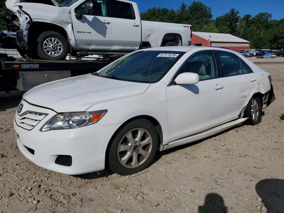 TOYOTA CAMRY 2011 with VIN 4T1BF3EK8BU591804 - Photo from auction